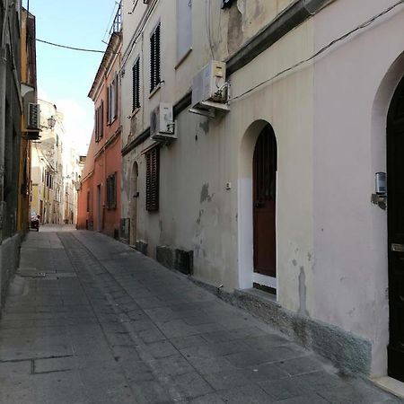Le Antiche Mura 2 Apartment Сасари Екстериор снимка